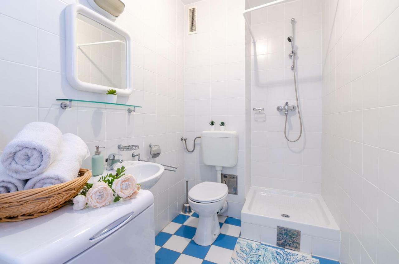 Apartment Tia Crikvenica Eksteriør bilde